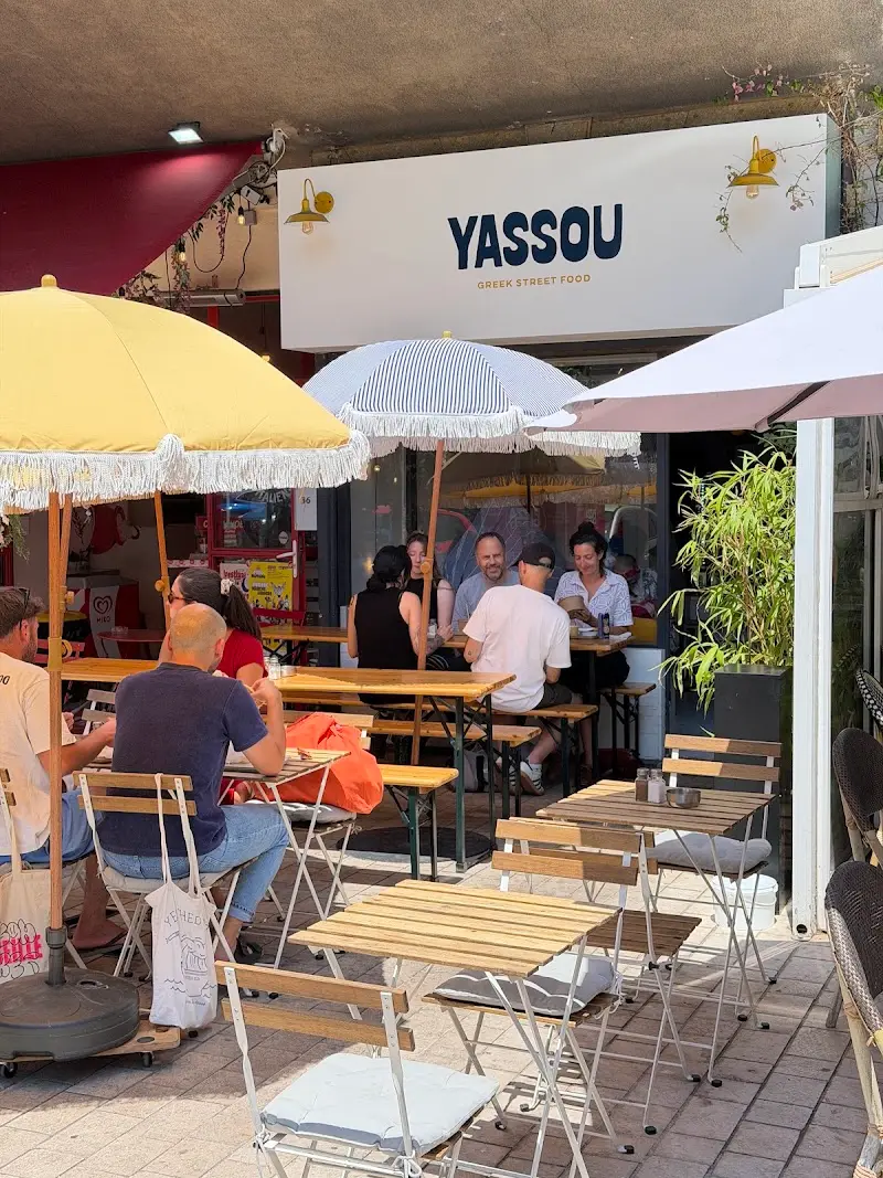 Le restaurant YASSOU, Greek Street Food, photo 4 sur 9