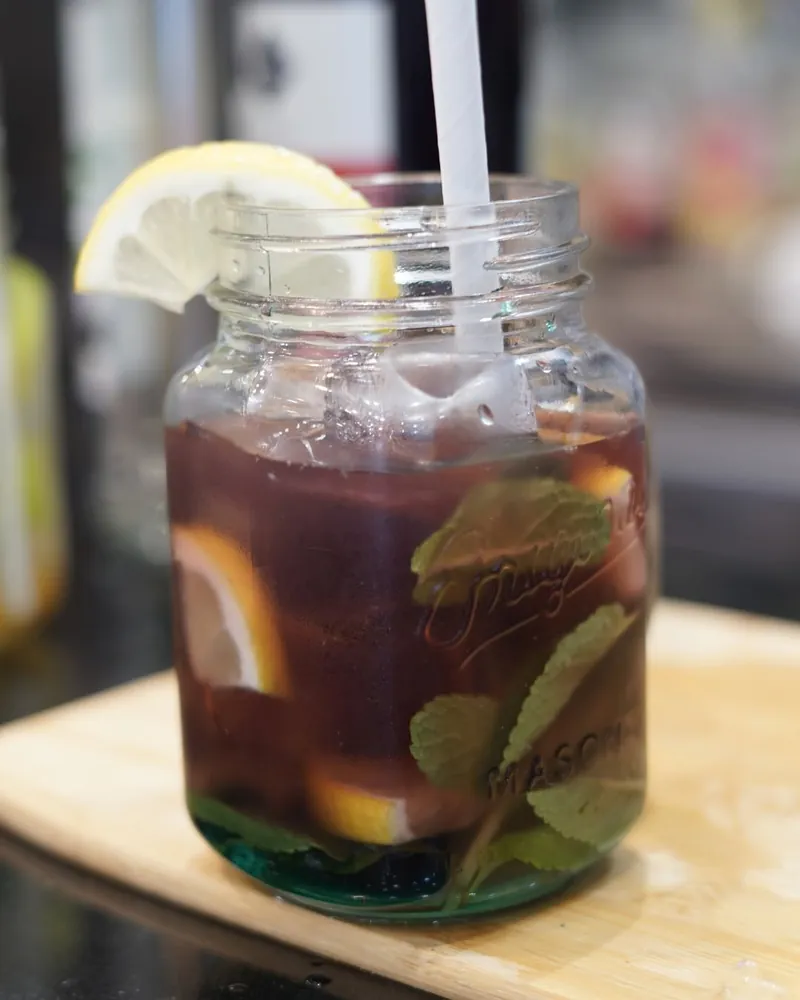 L’Orientale : Jus de grenade, citron, menthe